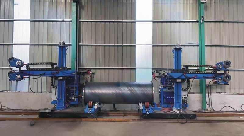 管法蘭四槍焊接專機